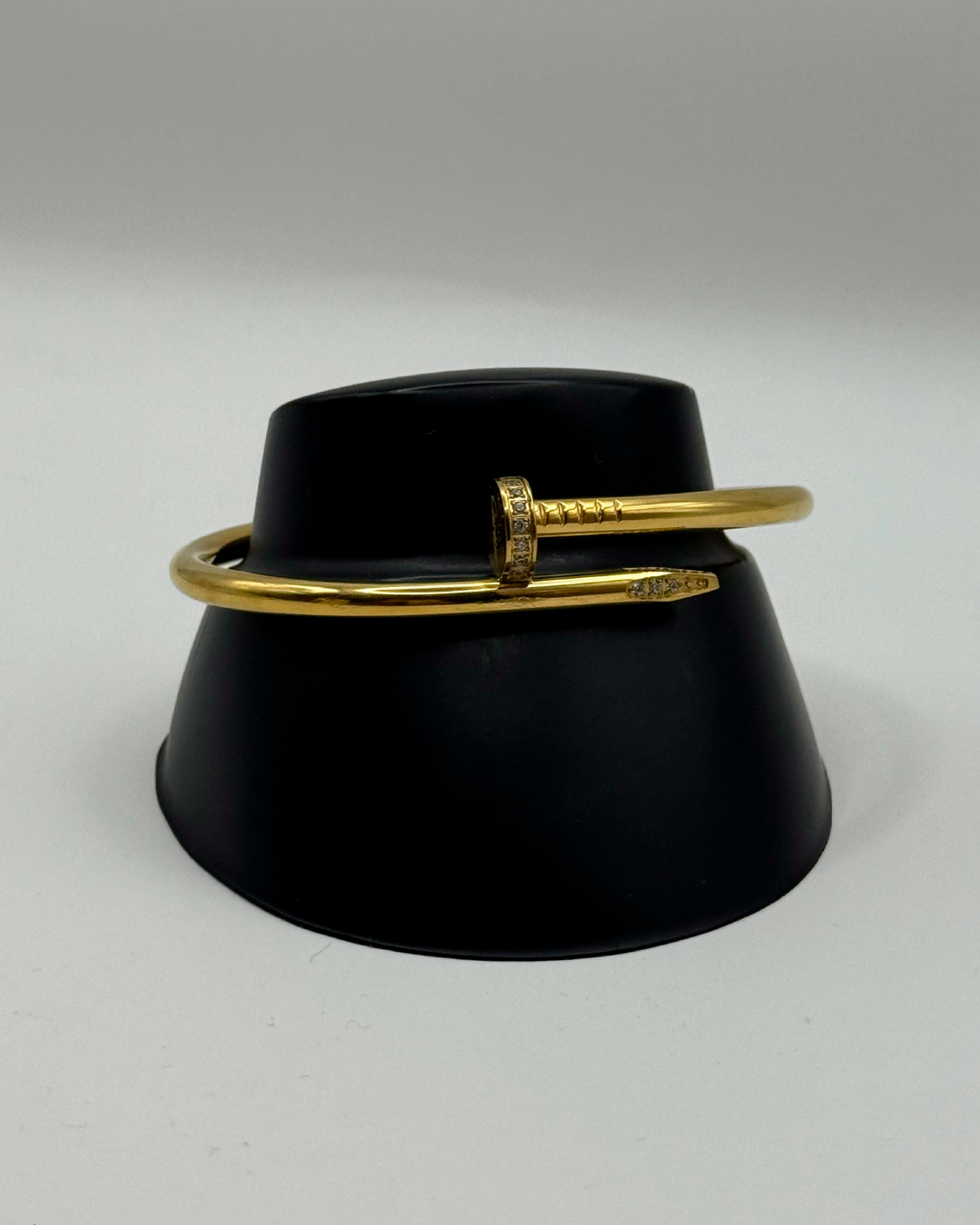 Brazalete Cartier Nail Gold