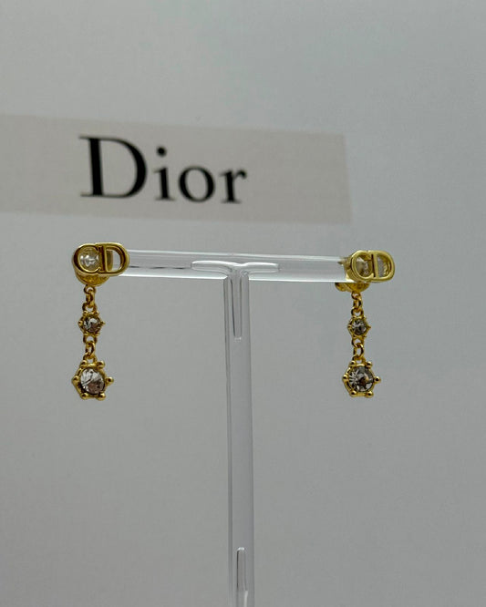 Arete Dior dorado CD
